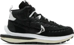Nike LDVaporwaffle Mix "SACAI/BLACK WHITE"